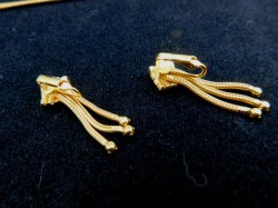 hobie gold set ears back